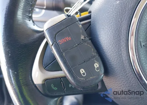 2017 Jeep Renegade Latitude Fwd from USA, damaged, VIN ZACCJABB6HPG21229